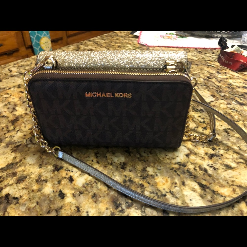 Michael Kors Tina wallet/ clutch set